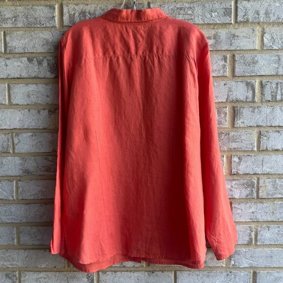 L.L. Bean Long Sleeve Button Up 100% Linen Embroidered Floral Shirt Size 1X - Picture 2 of 9